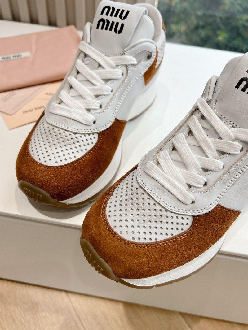 Miu Miu Casual Shoes